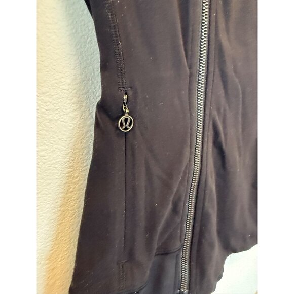 Lululemon Bhakti Yoga Jacket Women's Black Asymmetrical Zip Size 4 Athletic - Picture 5 of 13